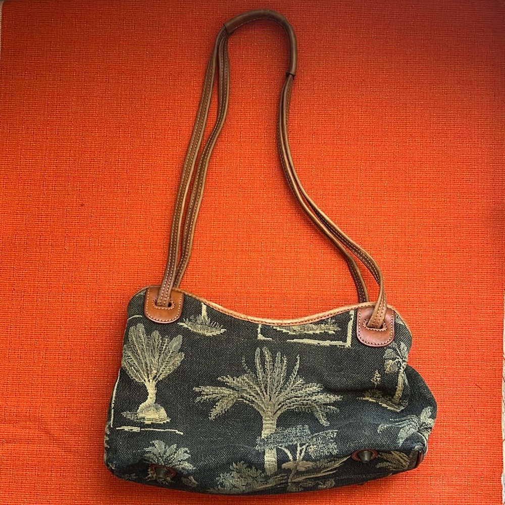 Vintage Tommy Bahama Carpet Leather Purse